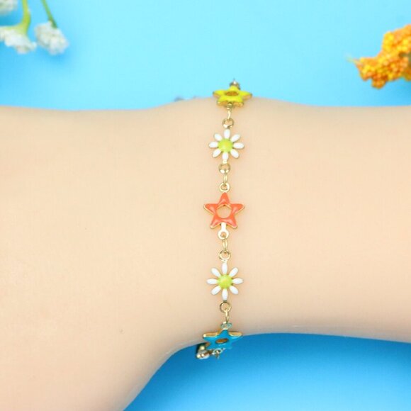 Chic & Stylish Bracelet – A Thoughtful Gift for Women and Girls, DYC1026 - Picture 4 of 7